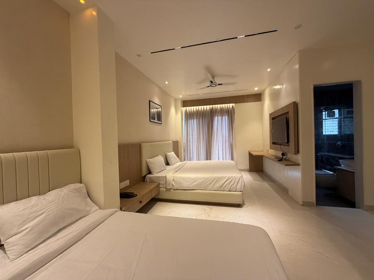 Non-AC Premium — Double Bed
