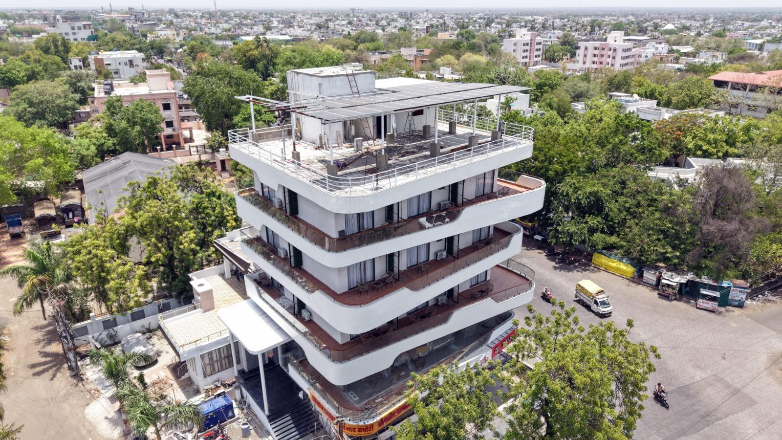 Krushnakunj Hotel exterior view in Shegaon